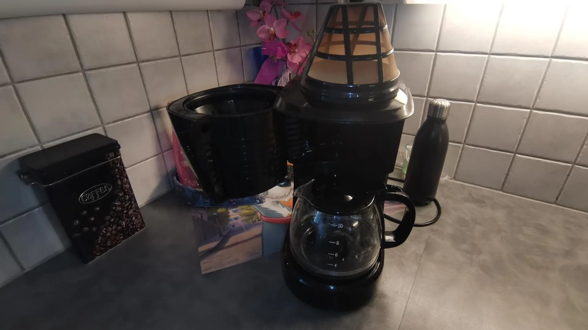 Parkstad Home Base Helsinki Homestay